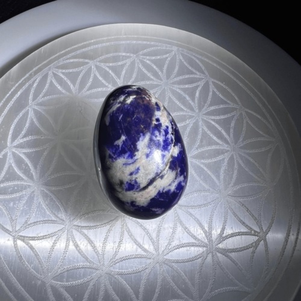 Sodalite Crystal Egg Meditation Stone - Picture 4 of 12